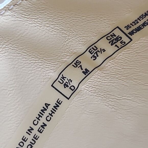 Clarks Womens Laureti Joy Cream Suede Heeled Sandals Slingback Sz 7 - Picture 6 of 9